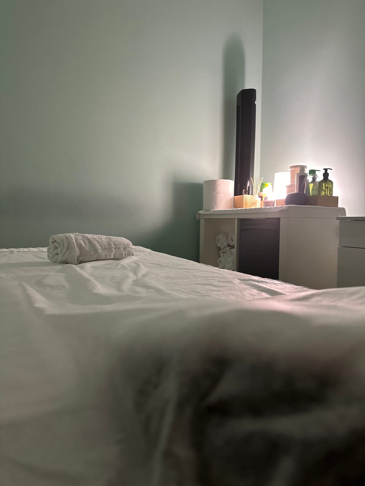 Andreza Lage • Massagens Terapeuticas e Esteticas • Telheiras •