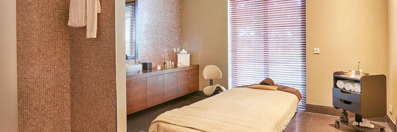 Cascade Wellness Resort