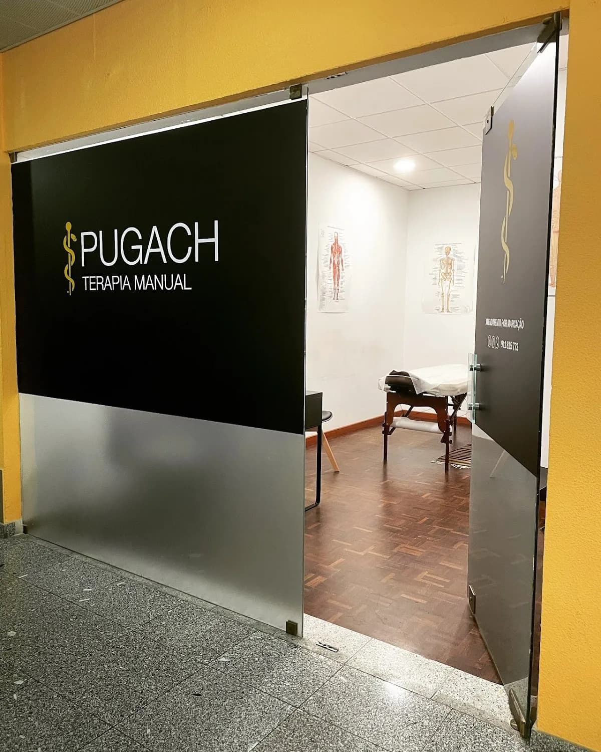 PUGACH - Terapia Manual