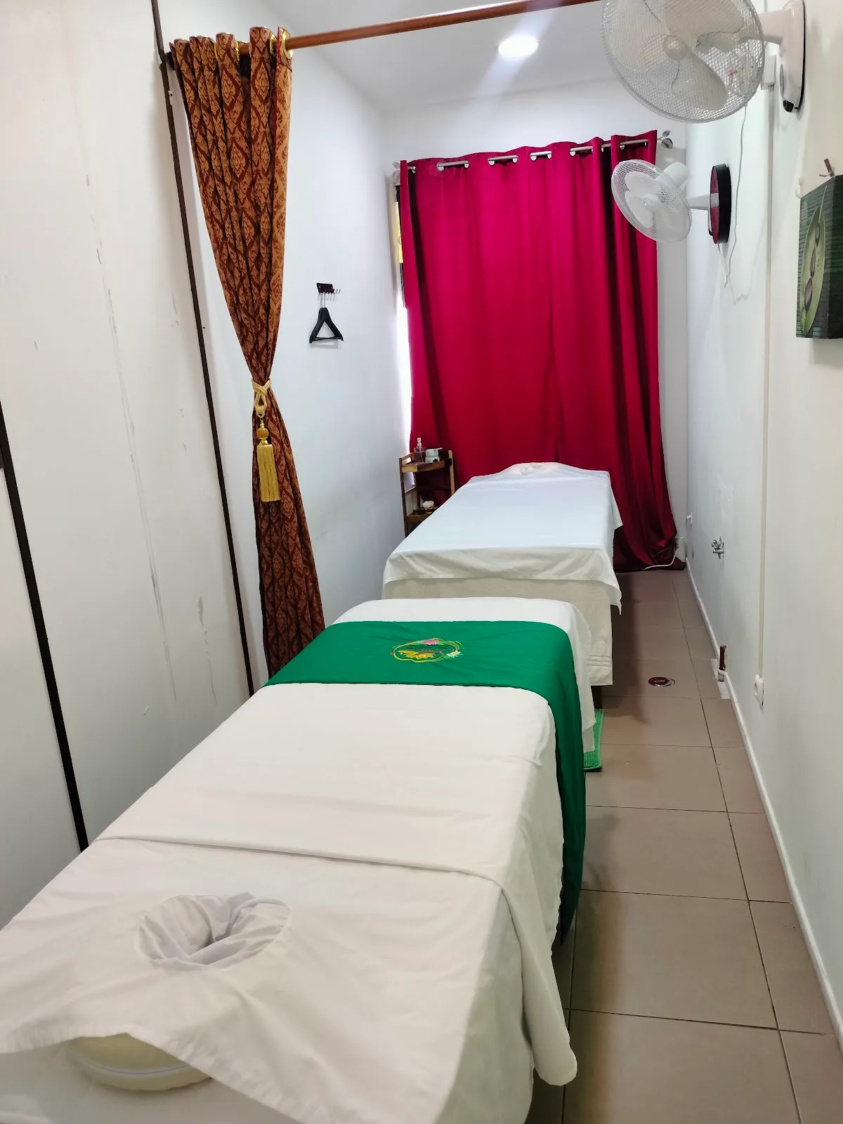 Smile thai massage