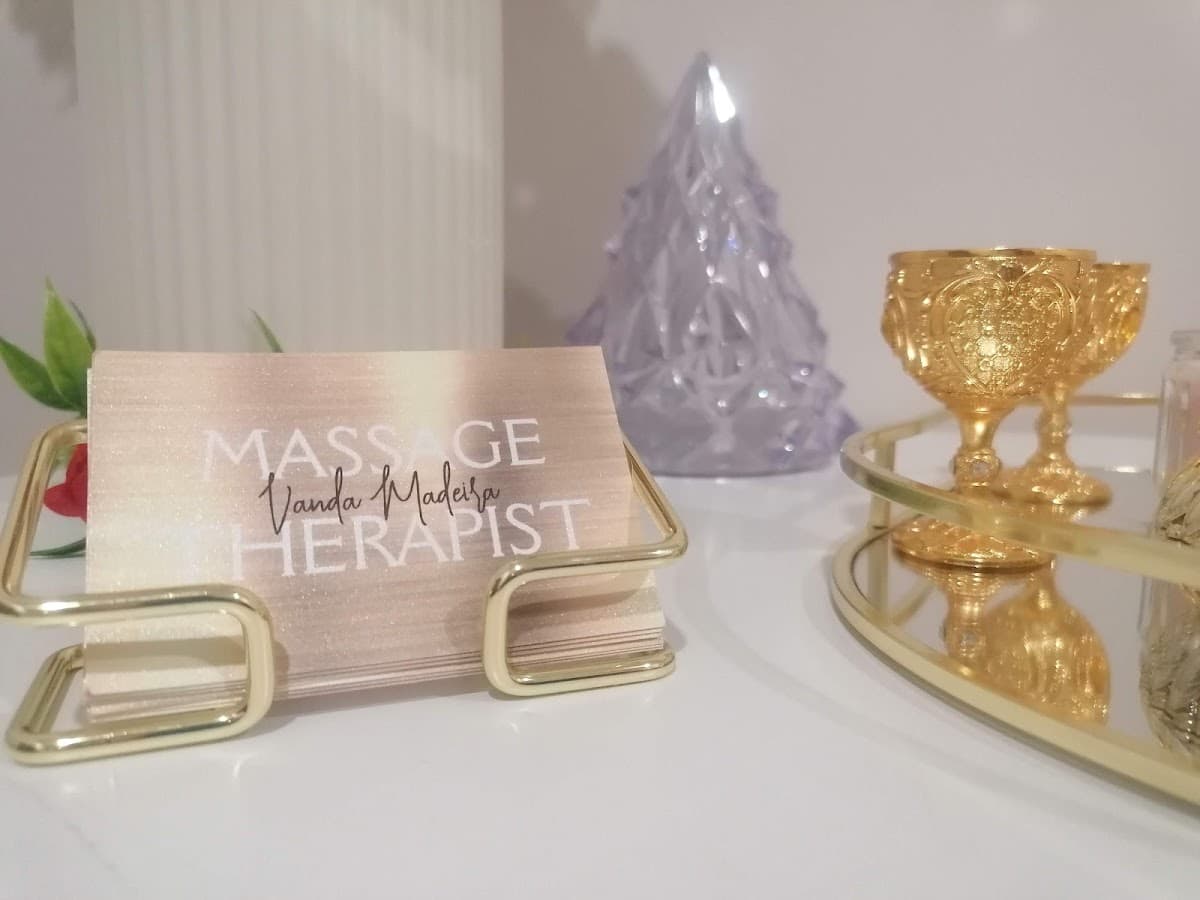 V. Madeira Wellness & SPA Therapist